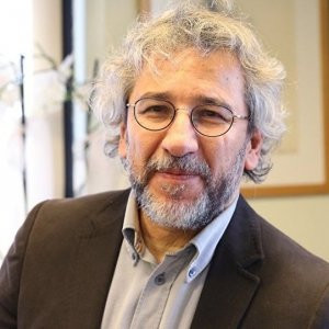Can Dündar hakkında mahkemeden şok karar