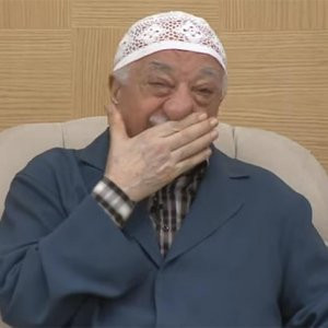 O ülke de FETÖ okullarını kapatma kararı aldı