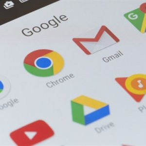 Google neden yeniden şifre istedi ?