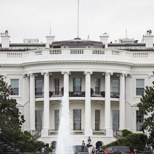 Beyaz Saray'dan Trump'ın özel kalem müdürüne destek