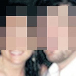 ''Kocam başka erkeklere ilgi duyuyor''
