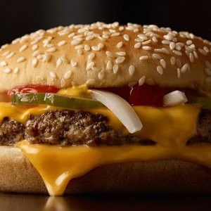 McDonald’s dondurulmuş eti bırakıyor
