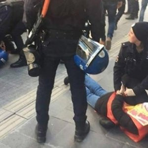 Ankara’da “Hayır” bildirisi dağıtan 11 kişi gözaltına alındı