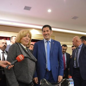 Türkeş referandum kararını açıkladı