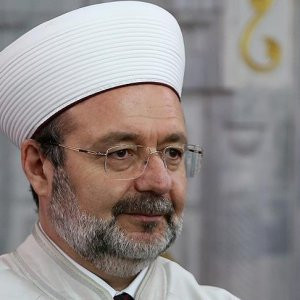 Görmez'den üç aylar ve Regaib Kandili mesajı
