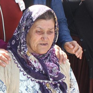 Şehit Halisdemir'in annesi toprağa verildi