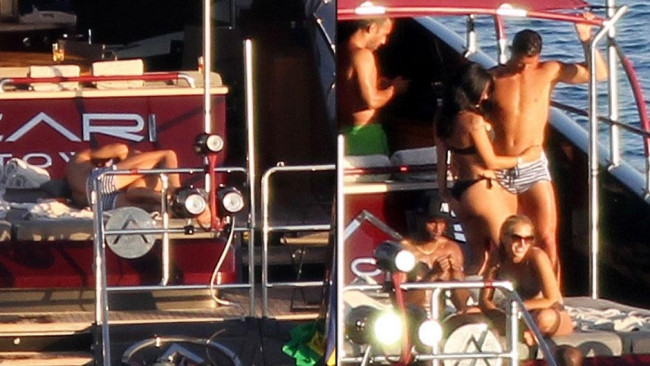 Cristiano Ronaldo'nun romantik tatili - Resim: 1