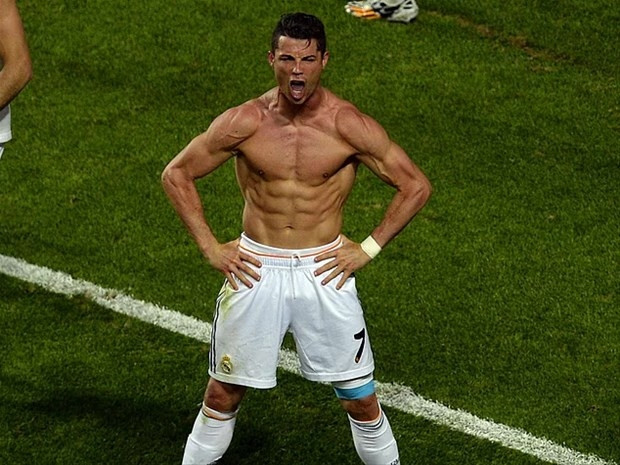 Ronaldo parasını nasıl harcıyor ? - Resim: 3
