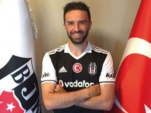 Fenerbahçe'den Gökhan Gönül misillemesi