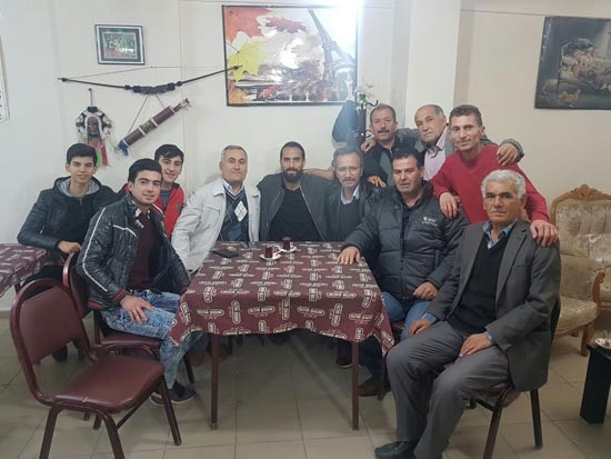 Erkan Zengin kahvehanede !