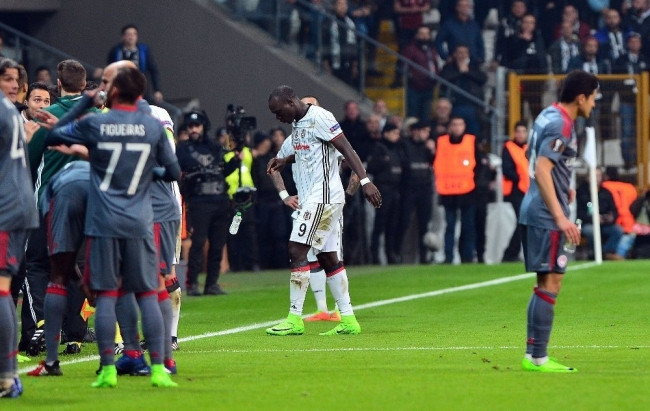 Aboubakar asıl şimdi yandı !