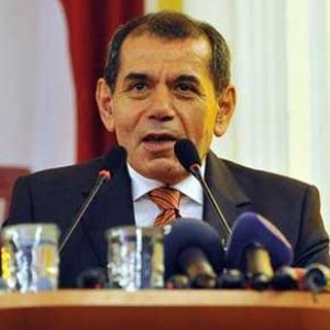Dursun Özbek resmen göreve başladı