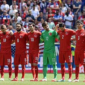 Türkiye FIFA'da 9 basamak yükseldi