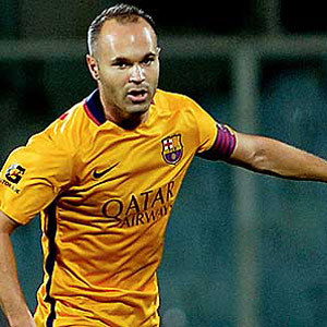 Barcelona'nın yeni kaptanı Iniesta oldu...