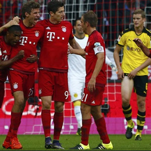 Bayern Münih, Dortmund'u fena dağıttı
