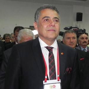 Eskişehirspor'da Mesut Hoşcan yeniden başkan