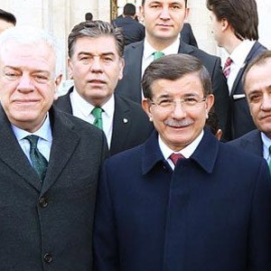 Bursaspor'dan Ahmet Davutoğlu'na ziyaret