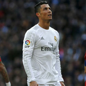 Ronaldo Real'den ayrılıyor !