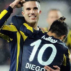 Beşiktaş'tan bomba Diego ve Van Persie açıklaması