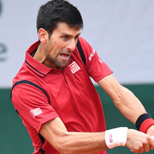 Djokovic yarı finalde !