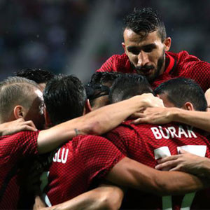 Millilerimiz Fransa'ya galibiyetle gidiyor !
