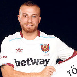 Gökhan Töre alacaklarından vazgeçti !