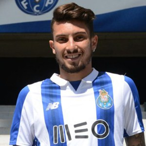 Altın çocuk Alex Telles !