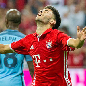 Bayern'in Türk yıldızı 'darbe' kurbanı oldu