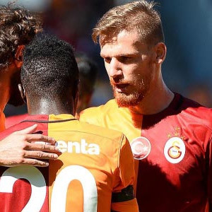 Galatasaray'da kriz ! Serdar Aziz...