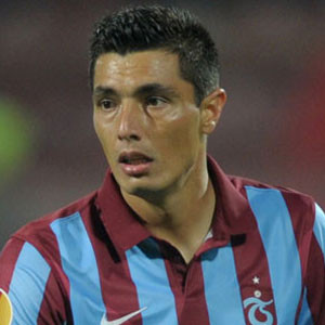 Trabzonspor, Cardozo ayrılığını KAP'a bildirdi