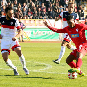 5 gollü maçta kazanan Boluspor