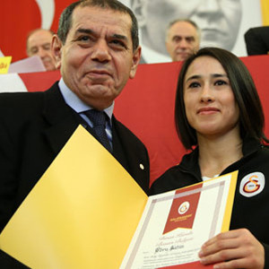 Dursun Özbek'ten TT Arena müjdesi
