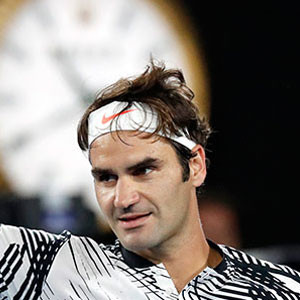 İlk finalist Federer