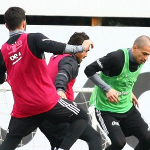 Beşiktaş Karabükspor hazırlıklarına başladı