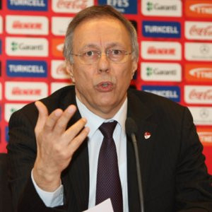 UEFA'dan Oğuz Sarvan'a önemli görev