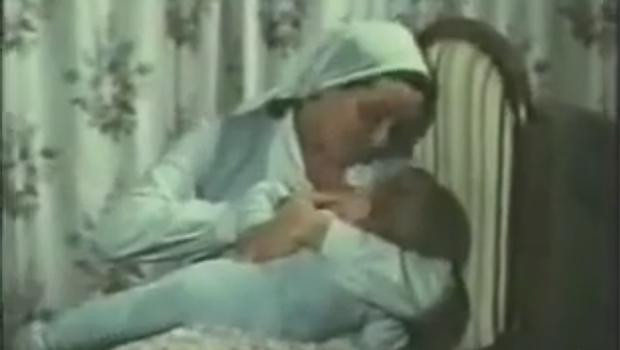 Bülent Ersoy'un emzirdiği bebek ortaya çıktı