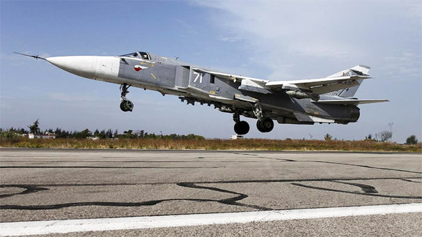Rusya'da Suriye'de büyük şok ! Savaş uçağı düştü