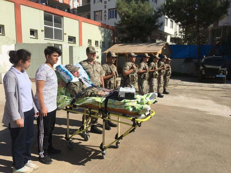ALS hastası kamuflajı giyip Mehmetçik oldu