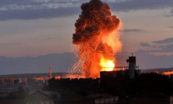 Kerkük'te parti binasına bombalı saldırı!