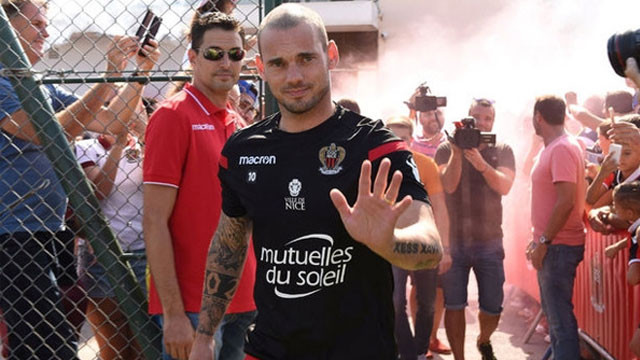 Büyük hayal kırıklığı ! Sneijder...