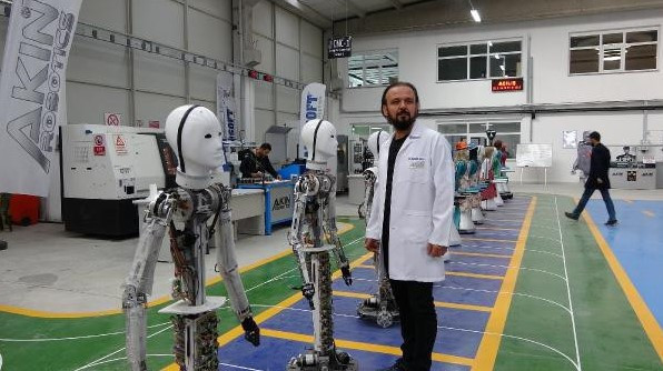 Türkiye’nin ilk insansı robot fabrikası üretimine başladı