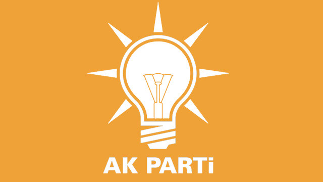 AK Parti'de gece yarısı operasyonu; 4 isim gitti 