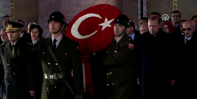 Ulu önder Atatürk'ü anıyoruz ! Devlet erkanı Anıtkabir'de