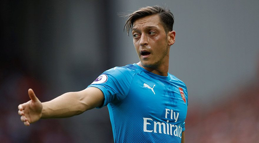 Barcelona’dan Mesut Özil bombası
