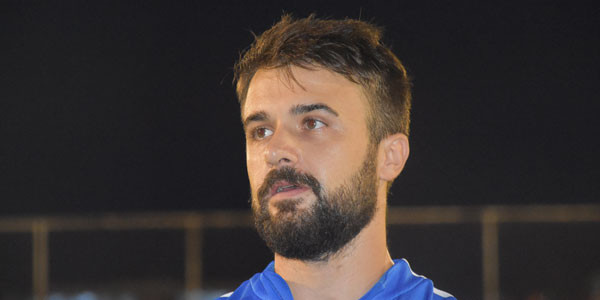Onur Kıvrak maçlara iğneyle çıkıyor !