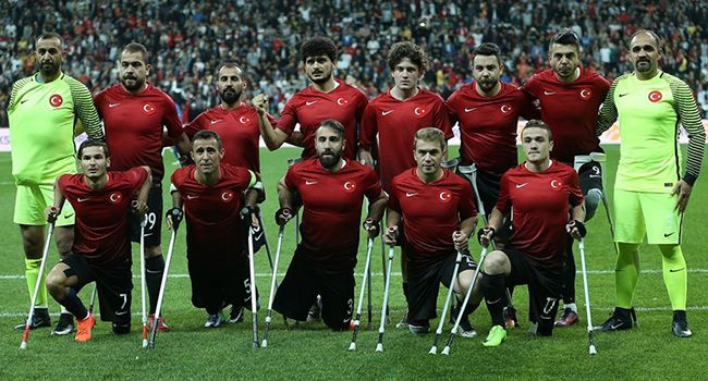 UEFA'dan Türkiye'ye ampute futbol takımına övgü