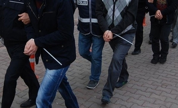 Eski CHP Milletvekili hakkında yakalama kararı çıkarıldı