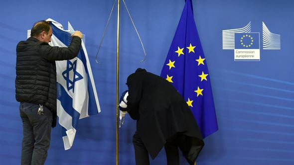İsrail Başbakanı Avrupa'da umduğunu bulamadı !