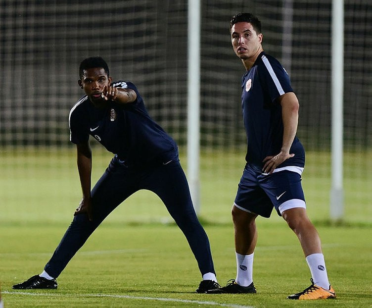 Fenerbahçe'den Eto'o bombası !