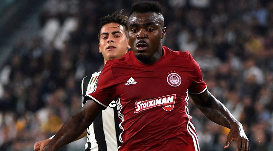 Emenike'den itiraf: Güvenli uyuyamıyorum